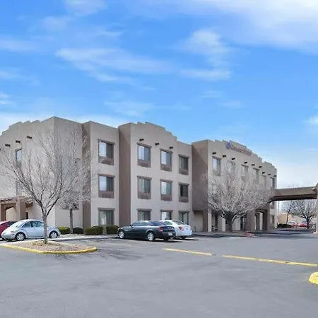 Express & Hotel Santa Fe