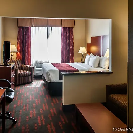 Express & 3* Santa Fe